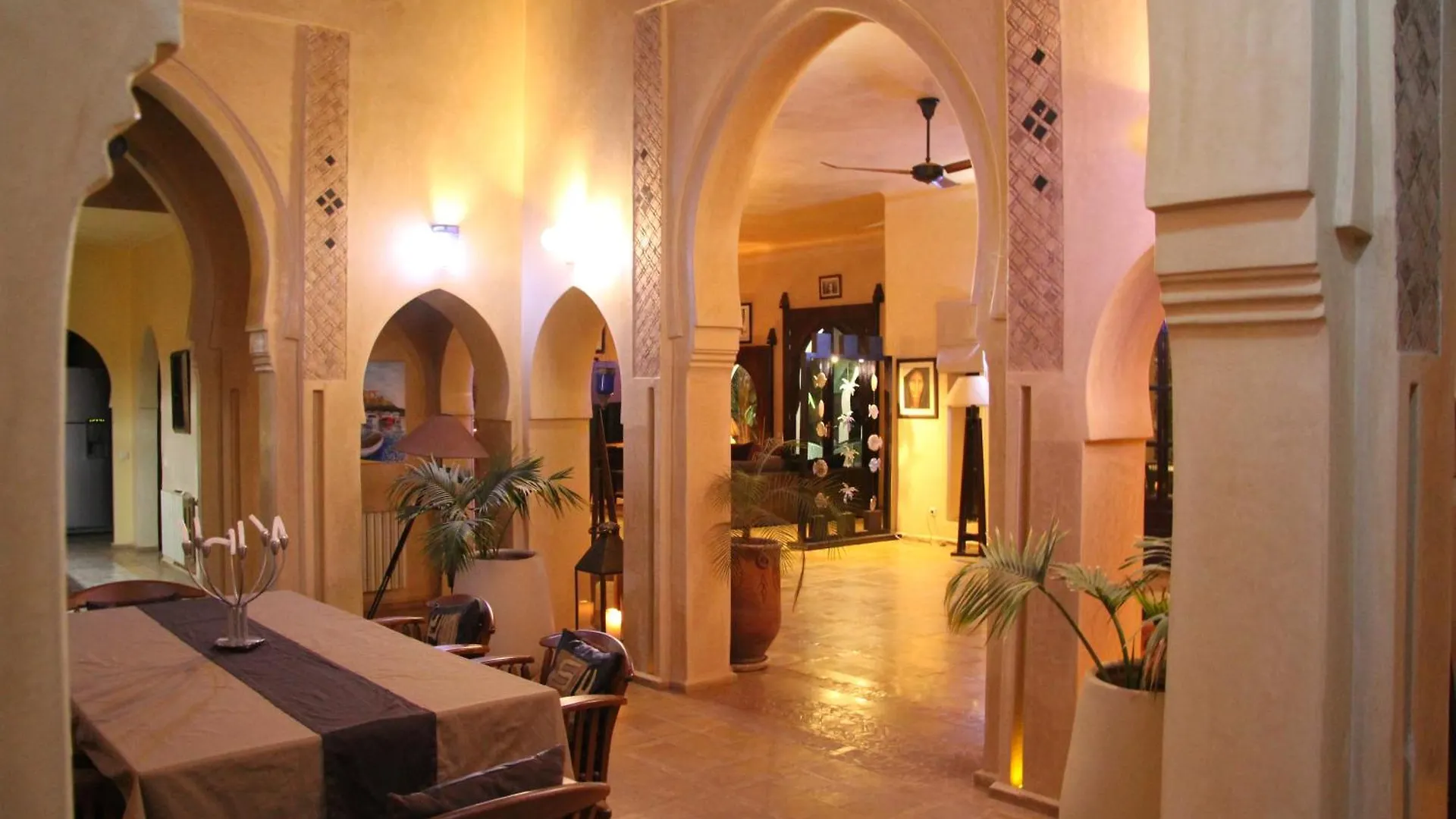 Villa Dar Zeitoun By Palais Celoa Марракеш Проживание в семье